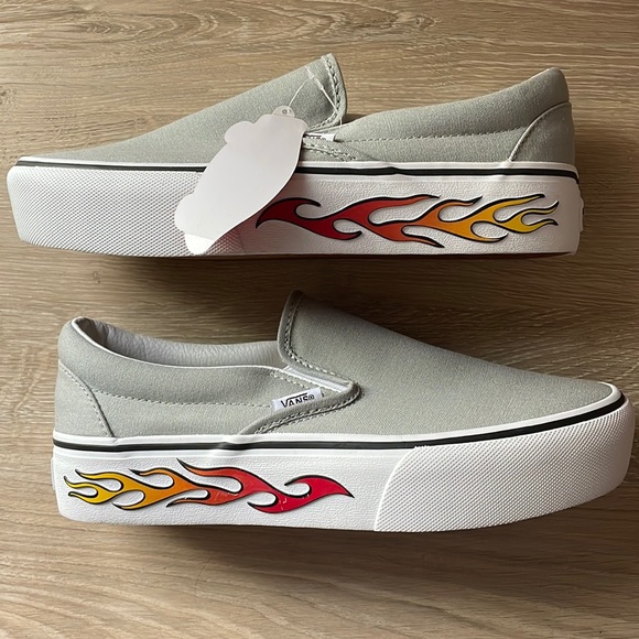Vans Shoes - Brand New slip-on platform Vans, size 8, grey with flames